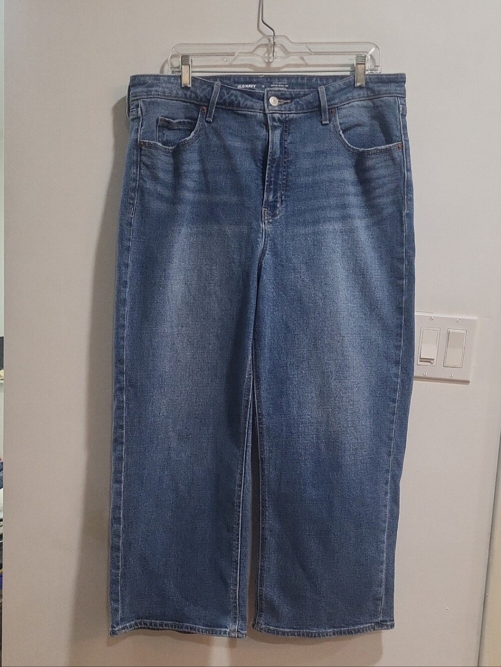 Old Navy Sky-Hi Wide Leg Jeans Size 16 High Rise Light Wash